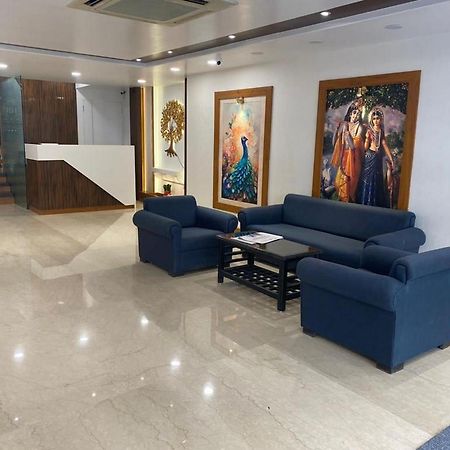 Hotel Eleven Heights Бхопал Экстерьер фото